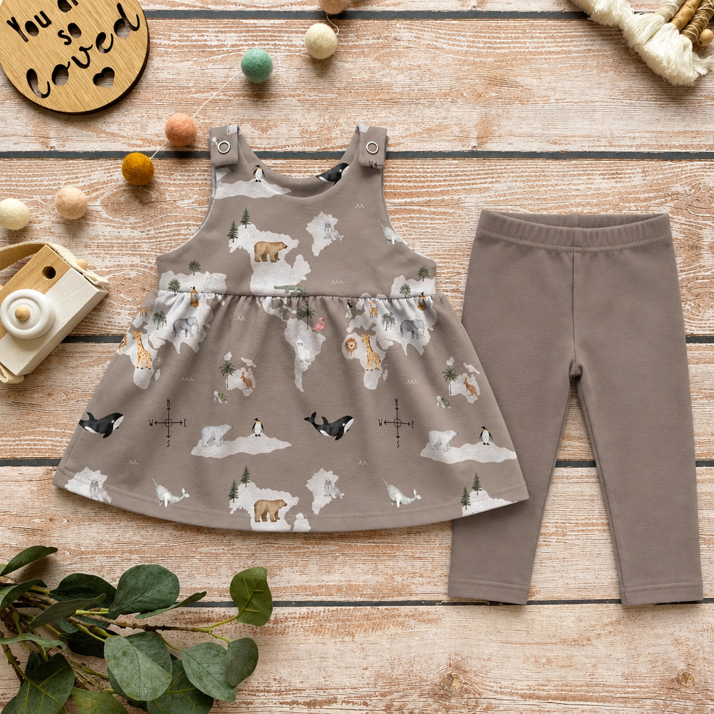 World Animals Set Flatlay