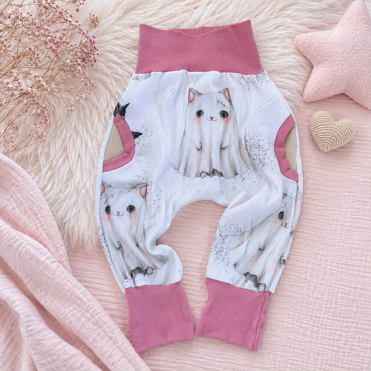 Handgenähte Pumphosen für Babys & Kinder