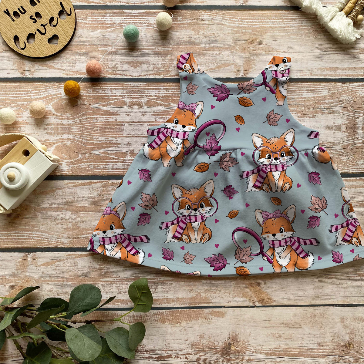 Handmade Latzkleid „Fuchs Herbst“ | Gr. 56–104
