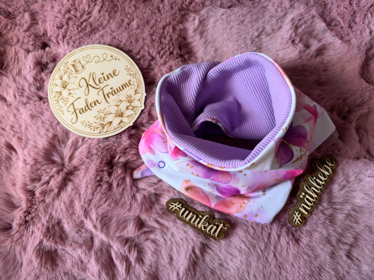 Handmade Kinderhalstuch „Schmetterlingstraum“ | 2–4 Jahre