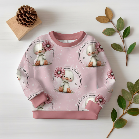 Enten-Pullover mit rosa Bündchen 1:1