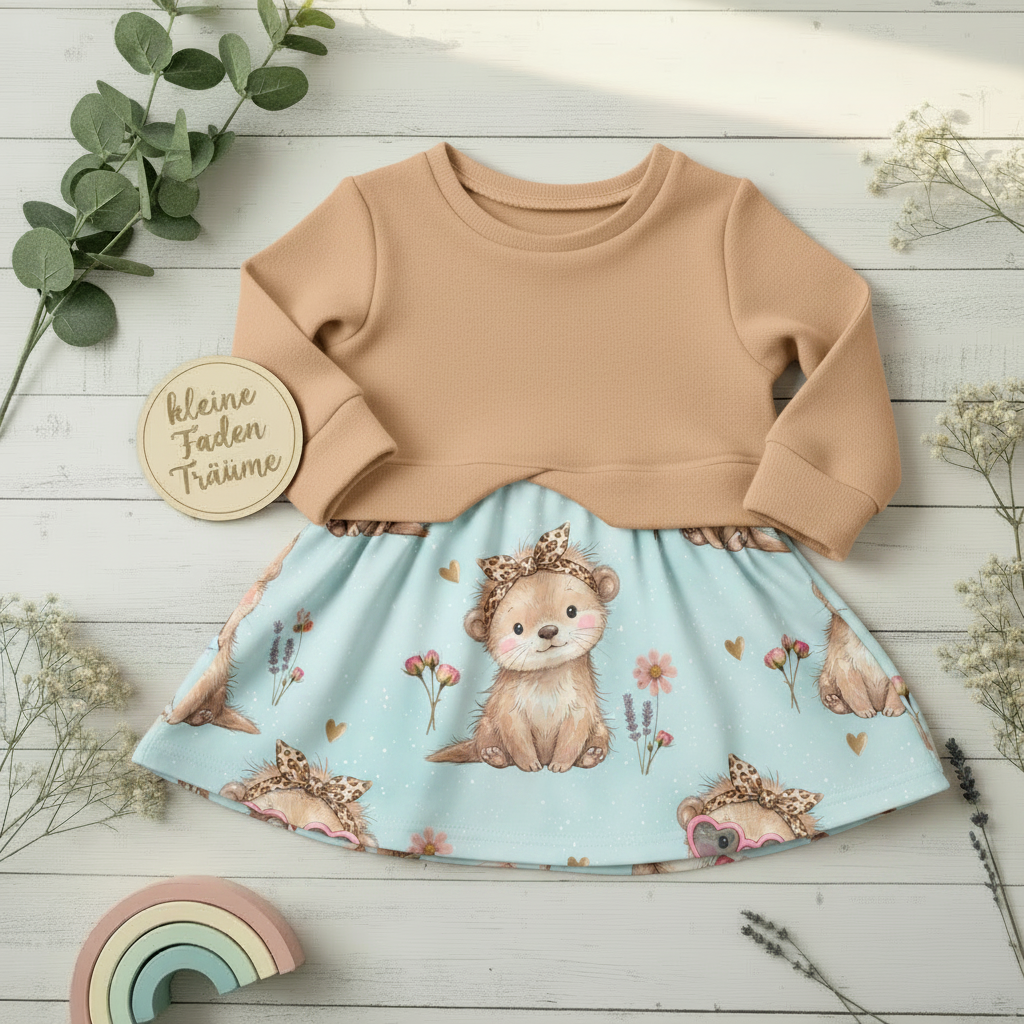 Flatlay Pulloverkleid Otter beige – korrekter Schnitt