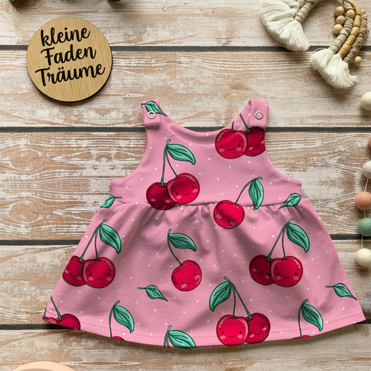 Kirsch Latzkleid Flatlay