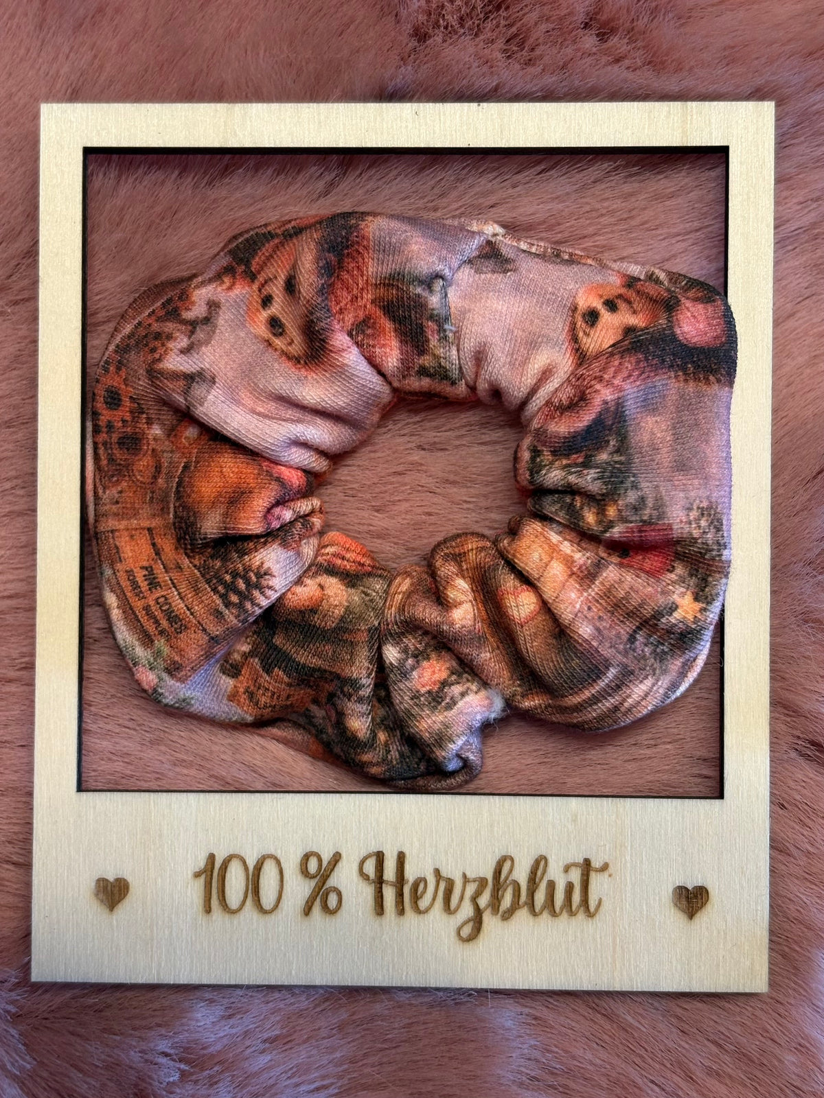 Handmade Scrunchie „Weihnachtszauber“ – 3 Größen