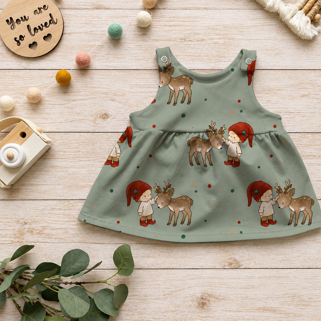 Wichtel & Reh Latzkleid Flatlay